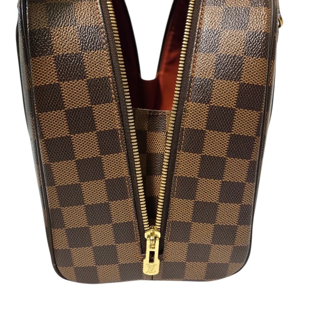 ⛔️SOLD⛔️Loius Vuitton Damier Ebene Nolita Hand Bag with COA/Box and Dustbag - Picture 10 of 17